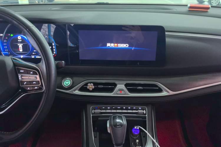 Used Dongfeng Fengon 580 2022 1.5T Automatic Luxury Version
