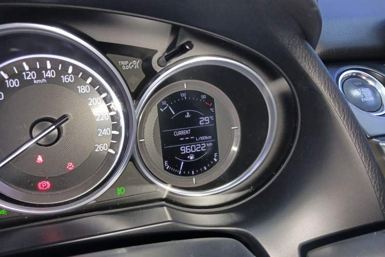 Used Mazda Atenza 2018 2.0L Blue Sky Luxury Edition China V Standard
