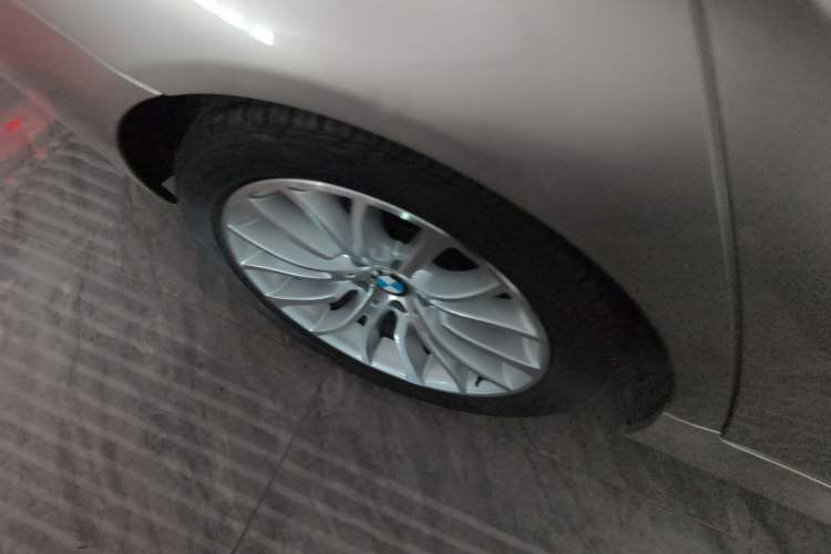 Used BMW 5 Series 2014 525Li Luxury Design Package