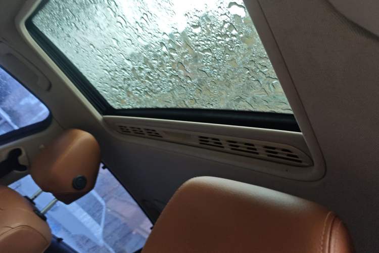 Used BMW 3 Series 2013 Facelifted 320Li Luxury Design Package
