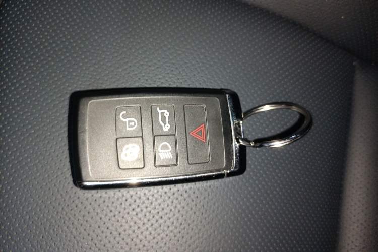 Used Land Rover Range Rover Velar 2024 Dynamic SE