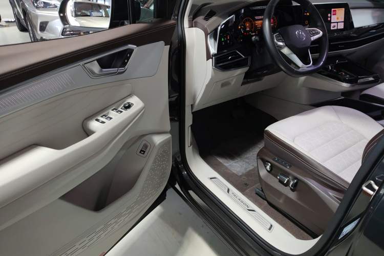 Used Volkswagen Talagon 2022 380TSI Four-Wheel Drive Luxury "Jiajing" Edition Pro 6 Seats