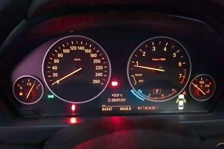 Used BMW 3 Series 2016 320Li Luxury Design Package
