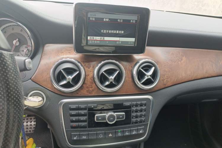 Used Mercedes-Benz GLA 2015 GLA 260 4MATIC Sport Edition
