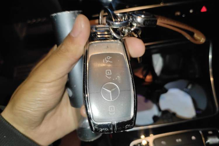 Used Mercedes-Benz GLC Coupe 2023 GLC 260 4MATIC Coupe SUV Vehicle Key