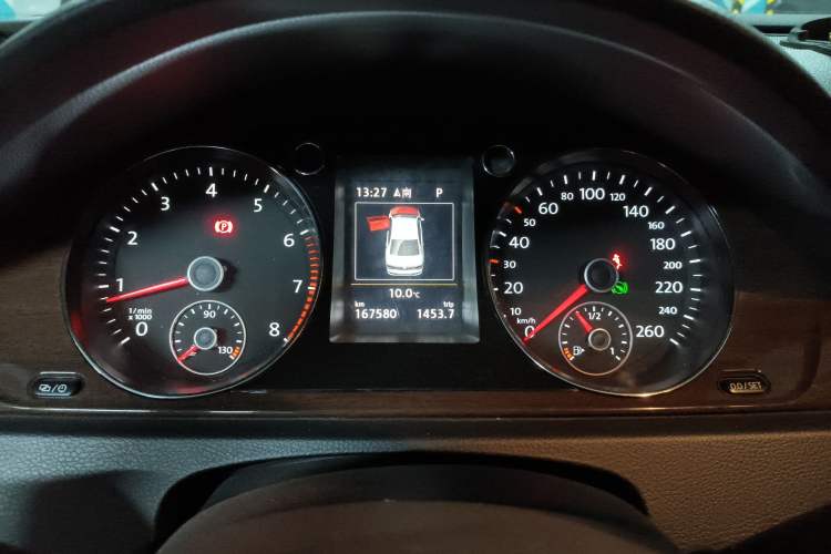 Used Volkswagen Magotan 2015 2.0 TSI Prestige Model
