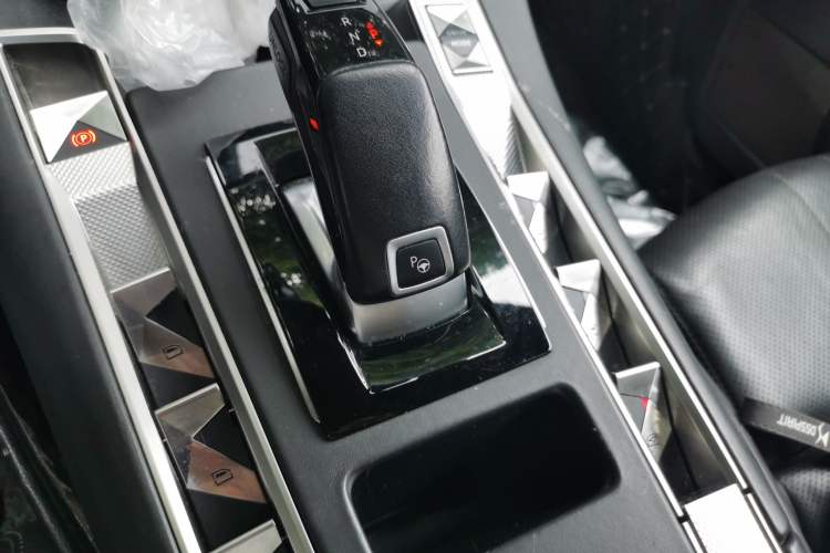 Used DS 7 2018 45THP Opera Edition
