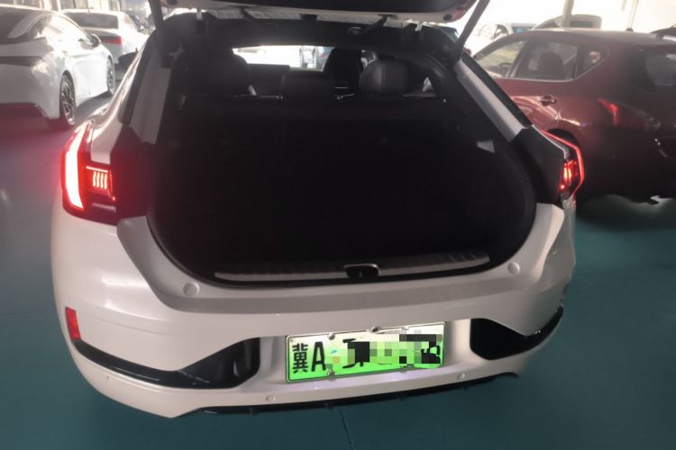 Used Zeekr 001 2023 WE Edition 100 kWh
