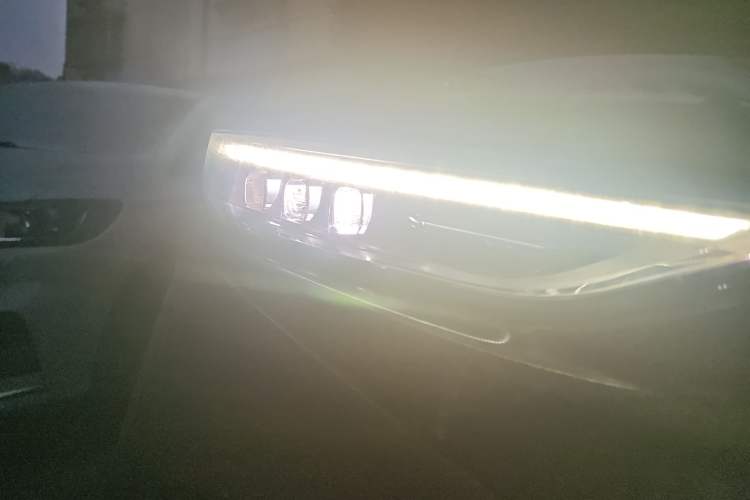 Used Oshan X7 PLUS 2022 1.5T Blue Whale Edition Automatic Smart Luxury 7-Seater