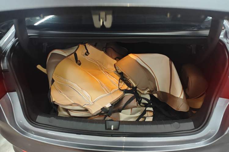 Used BYD Qin PLUS 2024 HONOR Edition DM-i 55KM Leading Model
