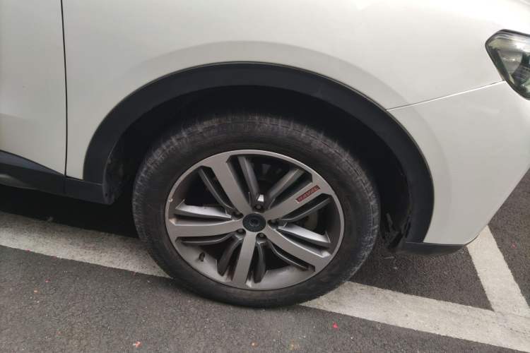 Used Haval H6 2017 Red-Label 2.0T Automatic Two-Wheel Drive Leading Edition
