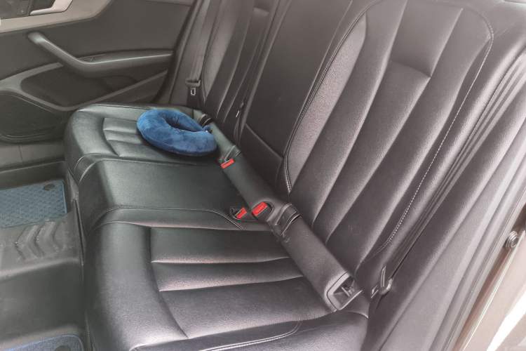 Used Audi A4L 2019 40 TFSI Ambition China VI
