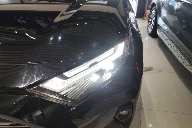 Used Toyota RAV4 2024 2.0L CVT Two-Wheel Drive Fashion Plus Edition