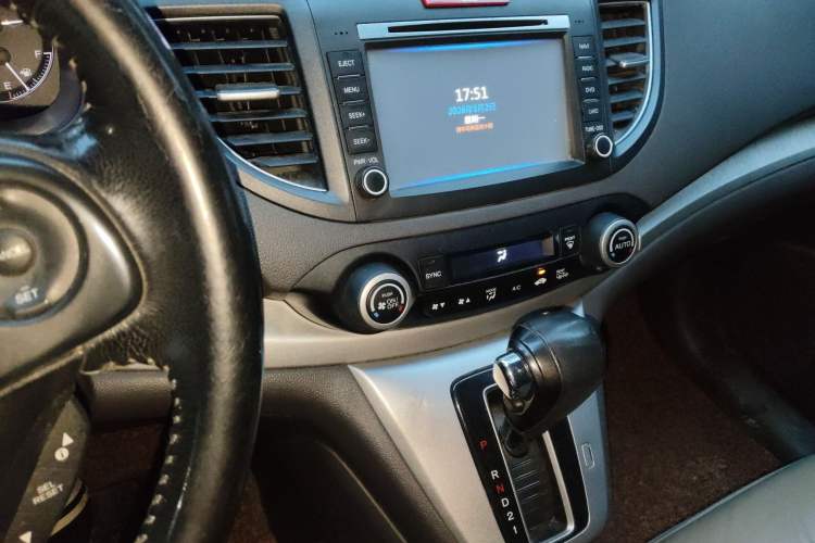 Used Honda CR-V 2012 2.4L four-wheel drive luxury version