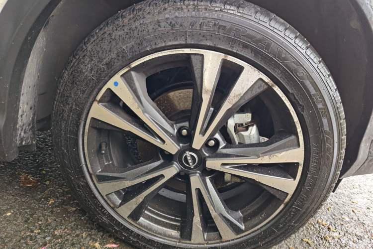 Used Nissan Qashqai 2023 Classic 2.0L CVT XV+ Leading Edition Right Front Wheel Hub