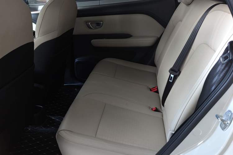 Used Wuling Bingo PLUS 2024 401 km Range 5-Seater Version
