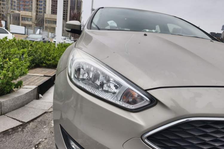 Used Ford Focus 2015 Hatchback 1.6L Automatic Comfort Model