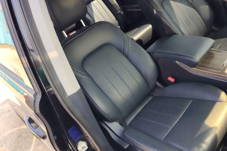 Used GAC Trumpchi M8 2018 320T Luxury Edition Right Front Seat