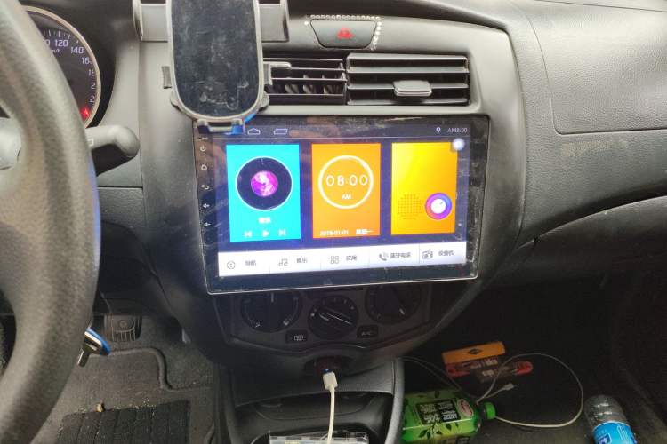 Used Nissan Livina 2013 Jingrui 1.6XL Manual Comfort Edition Audio And AC Panel