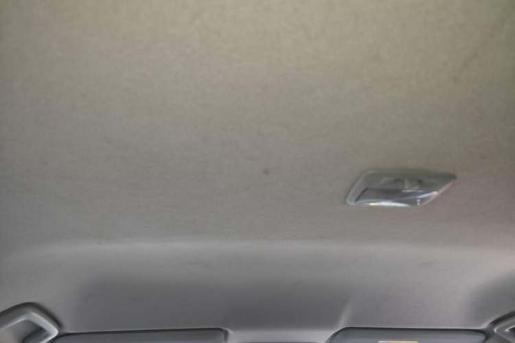 Used Mitsubishi ASX 2016 2.0L CVT Two-Wheel Drive Navigation Edition Headliner