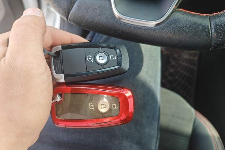 Used Ford Escape 2020 EcoBoost 245 Four-Wheel Drive ST-LINE Deluxe Edition