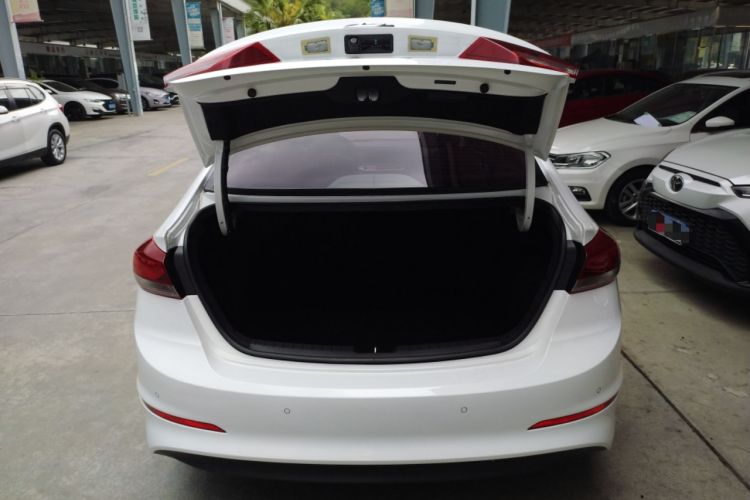 Used Hyundai Elantra (6th Generation / Lingdong) 2016 1.6L Automatic ZhiXuan – Elite Version
