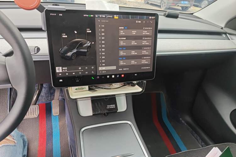 Used Tesla Model Y 2024 Long-Range All-Wheel-Drive Version Audio And AC Panel