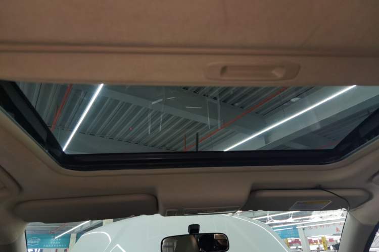 Used Mitsubishi Pajero Sport 2013 3.0L Automatic Two-Wheel Drive Luxury Edition
