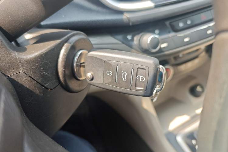 Used Buick GT 2015 15N Automatic Elite Version
