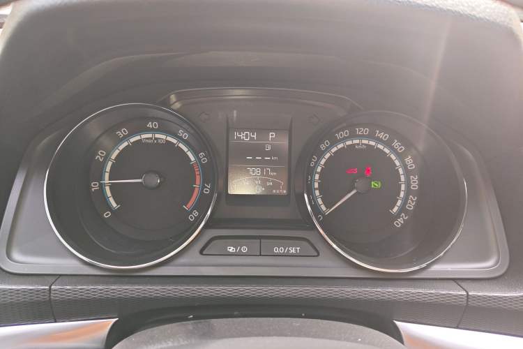 Used Skoda Kamiq 2020 1.5L Automatic Comfort Edition Instrument Cluster