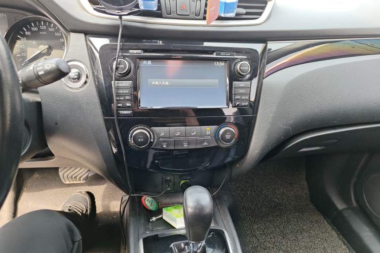 Used Nissan Qashqai 2016 2.0L CVT Deluxe Edition
