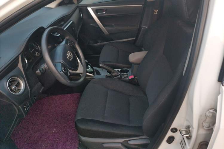 Used Toyota Corolla 2017 Revised Dual-Engine 1.8L E-CVT Leading Edition
