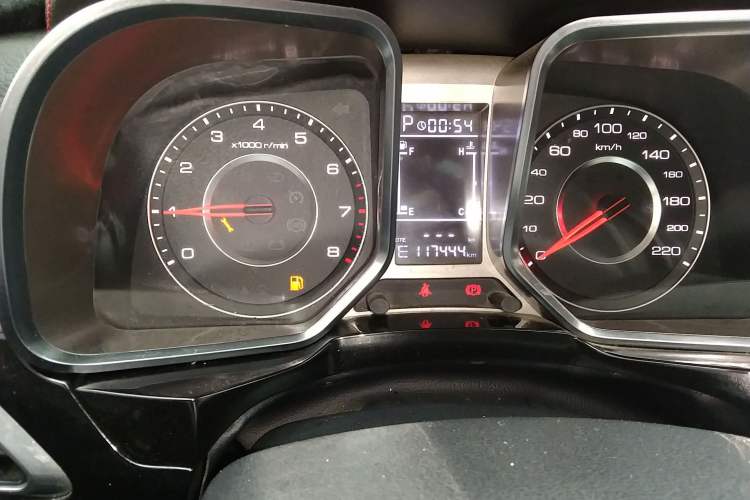 Used Zotye Domy X5 2015 1.5T CVT Landlord Model China IV Standard Odometer Close Up