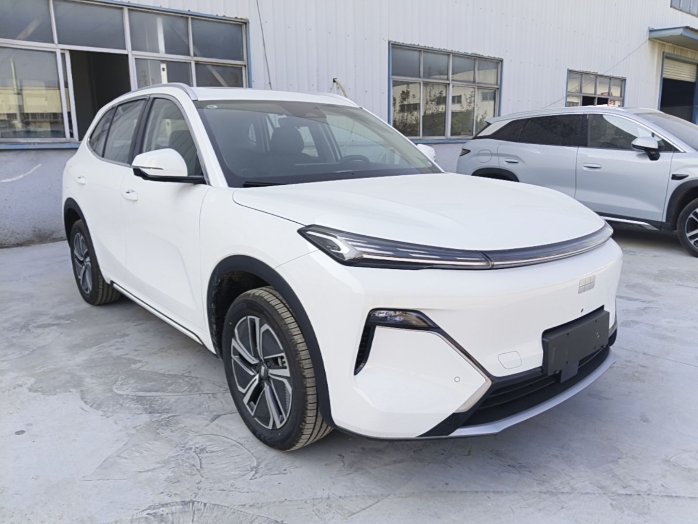 Geely Galaxy Xingjian 7 EM-i 2026 Model 130km Launch Edition — снимка 3