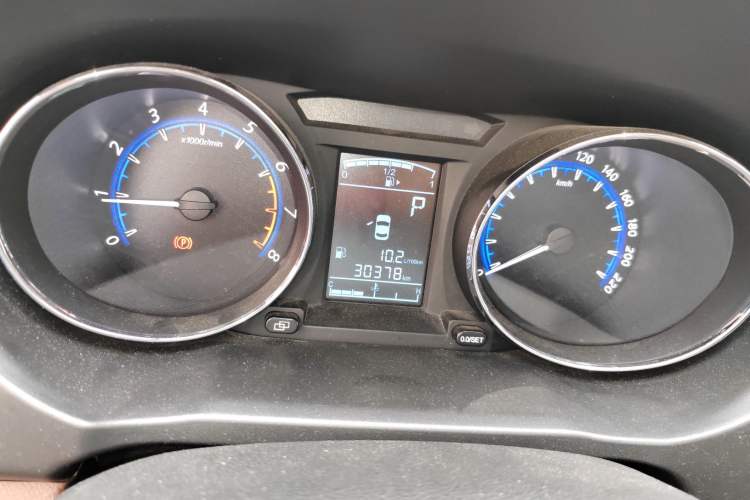 Used FORTHING SX6 2016 1.6L CVT Luxury Model Instrument Cluster