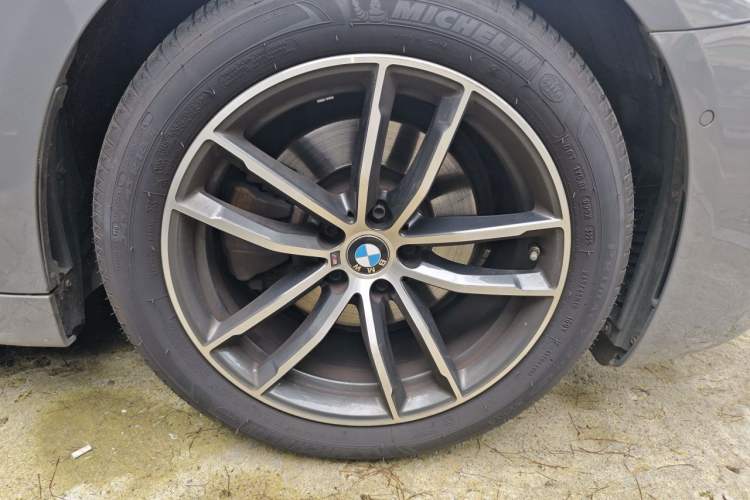 Used BMW 5 Series 2021 525i M Sport Package

