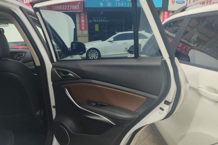 Used BYD Song 2017 Gaishe Upgrade Edition 1.5TID Automatic Elite Model