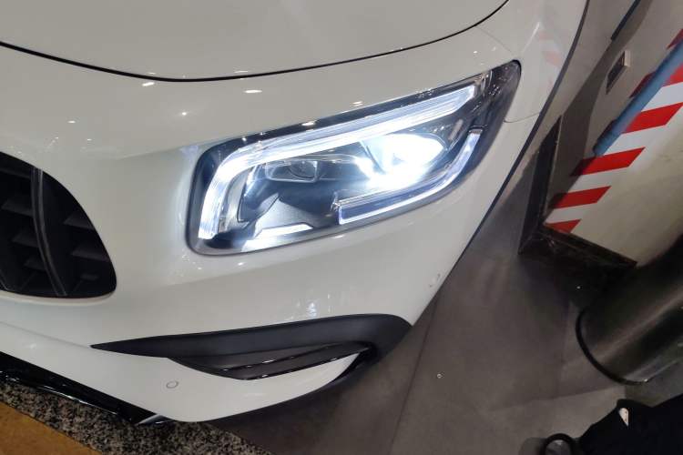 Used Mercedes-Benz GLB AMG 2021-Year Restyled AMG GLB 35 4MATIC