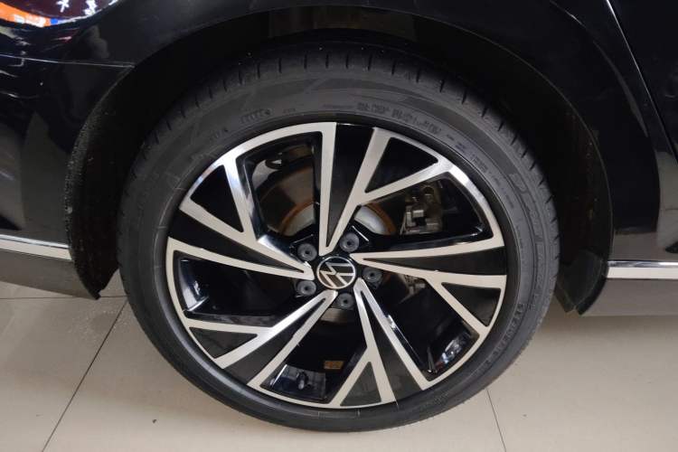 Used Volkswagen Magotan 2020 330TSI DSG Leading Model
