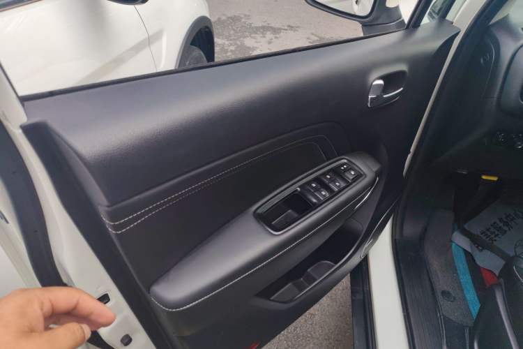 Used GAC Trumpchi GS3 2021 POWER 270T Automatic Luxury Edition Left Front Door Interior