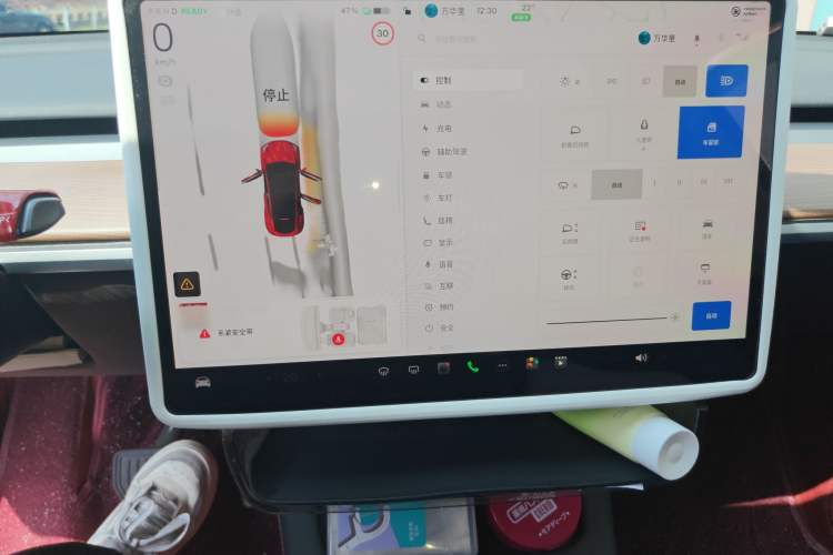 Used Tesla Model Y 2023 Long-Range All-Wheel-Drive Version
