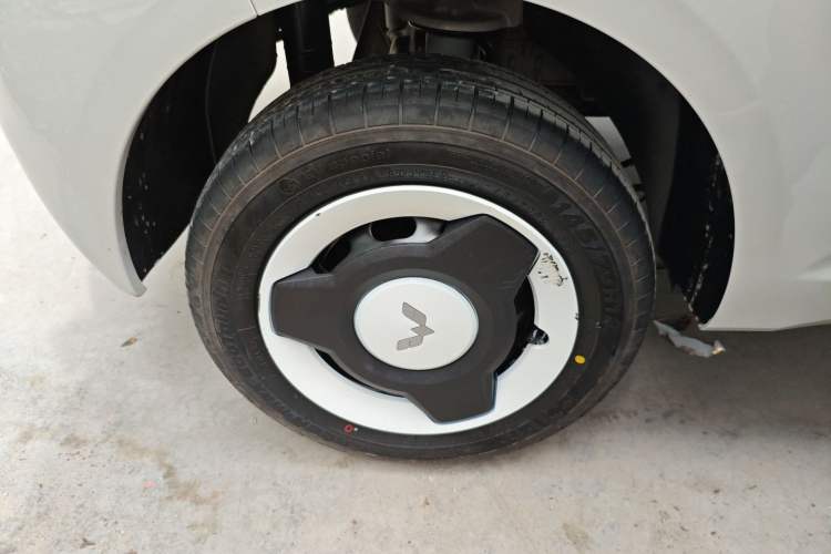 Used Wuling Hongguang MINIEV 2024 3rd Generation 215km Youth Edition Exterior 5