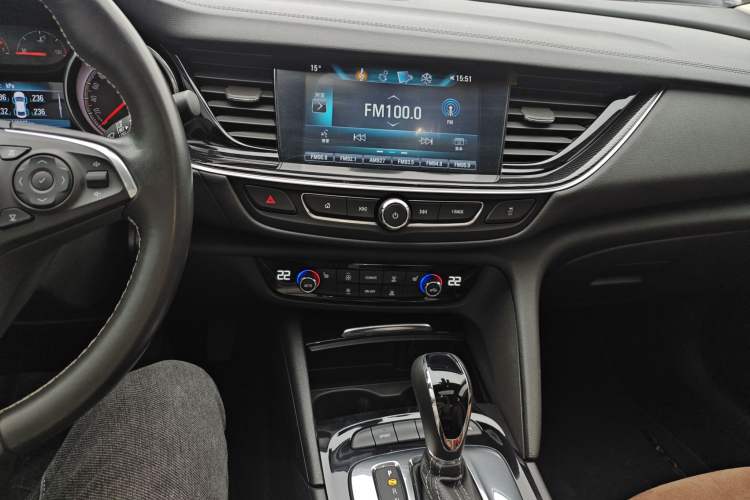 Used Buick Regal 2019 20T Elite Version China VI Standard
