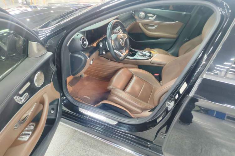 Used Mercedes-Benz E-Class 2018 E 200 L Sport Edition Driver Seat