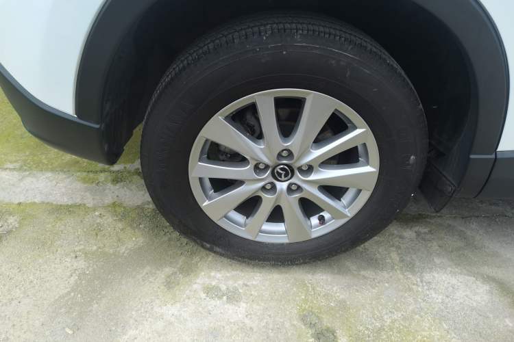 Used Mazda CX-5 2015 2.0L Automatic Two-Wheel Drive Urban Version Right Rear Wheel Hub