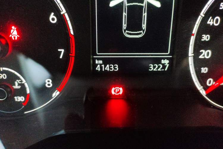 Used Volkswagen Polo 2019 Plus 1.5L Automatic Panoramic Enjoyment Edition Odometer Close Up