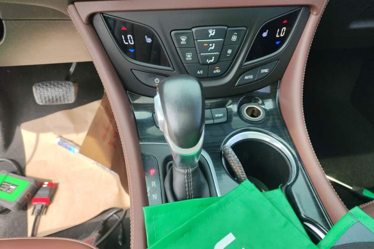 Used Buick Envision 2018 28T Four-Wheel Drive Elite Version
