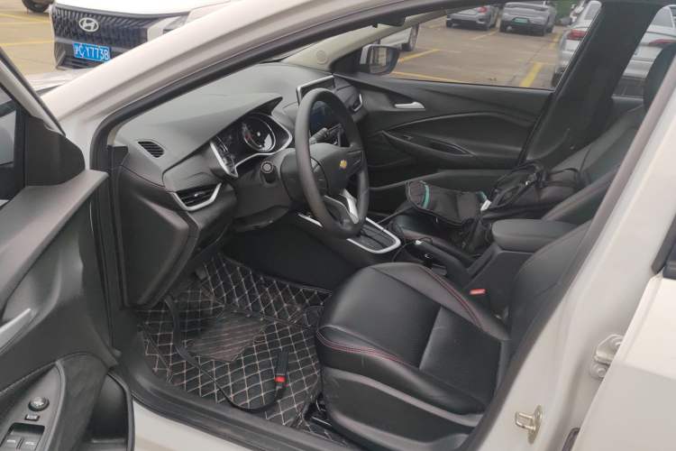 Used Chevrolet Cavalier 2021 325T Automatic Enjoyment Edition
