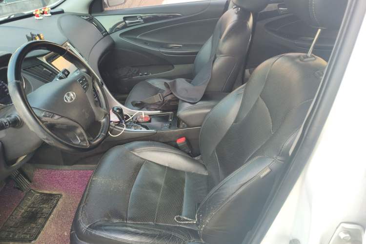 Used Hyundai Sonata 2014 2.4L Automatic Leading Edition China IV Standard
