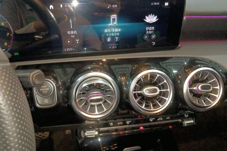 Used Mercedes-Benz A-Class 2021 A 200 L Sport Sedan Fashion Model